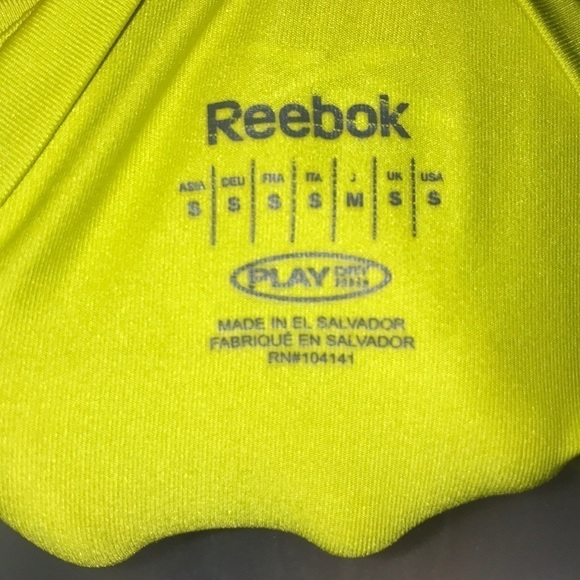 Reebok V Neck Active Tee - Picture 3 of 3